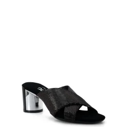 Alma / Black