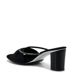 Astoria / Black