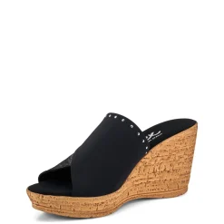 Cathi / Black