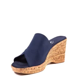 Christina / Navy