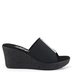 Danica / Black