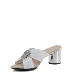 Diona / White