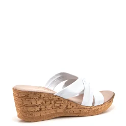 Gayle-2 / White