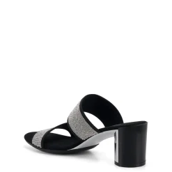 Hanna / Black