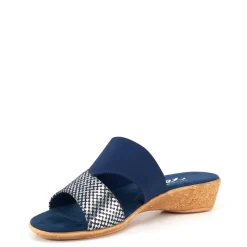 Izabel / Navy