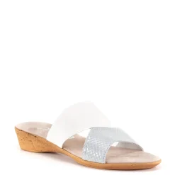 Izabel / White