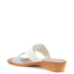 Izabel / White