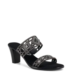 Lillian / Black