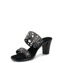 Lillian / Black