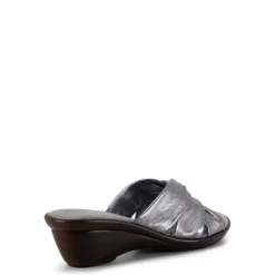Lilly / Pewter