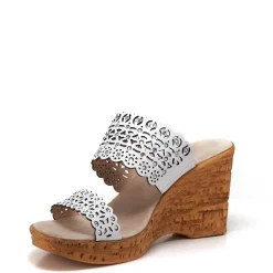 Monette / White