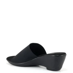 Rory-N / Black