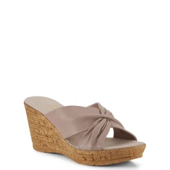 Ruth / Taupe