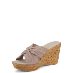 Ruth / Taupe