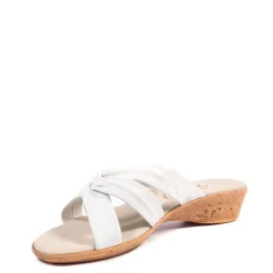 Sail / White