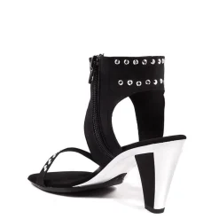Showgirl / Black