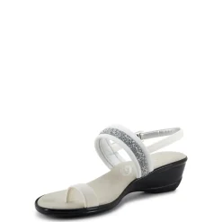 Stela / White
