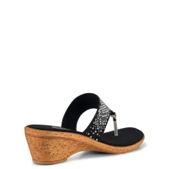 Valorie / Black