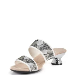 Zenna / White